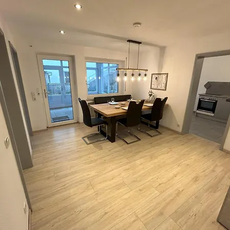 Zur Birke * Neuhausen ob Eck